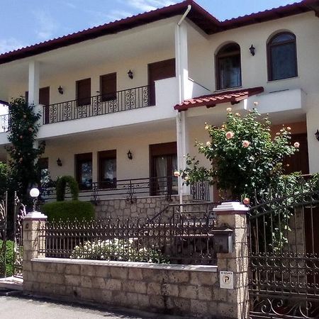 Hotel Archontiko Dimitra Vergina Exterior foto